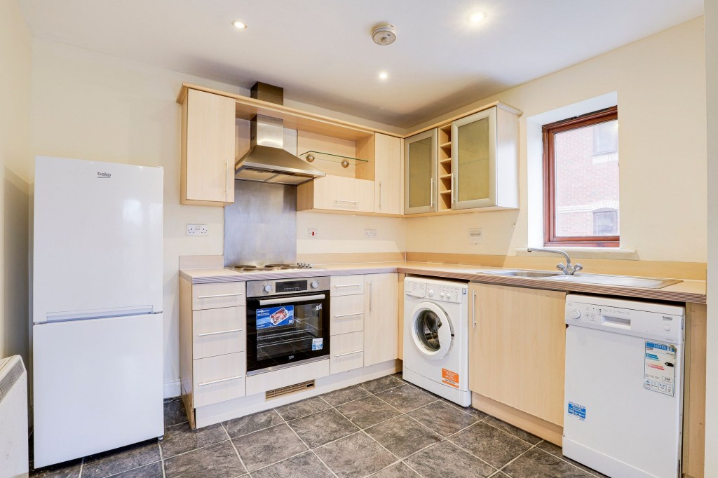 Vivian Avenue, Vivian Court Vivian Avenue, NG5