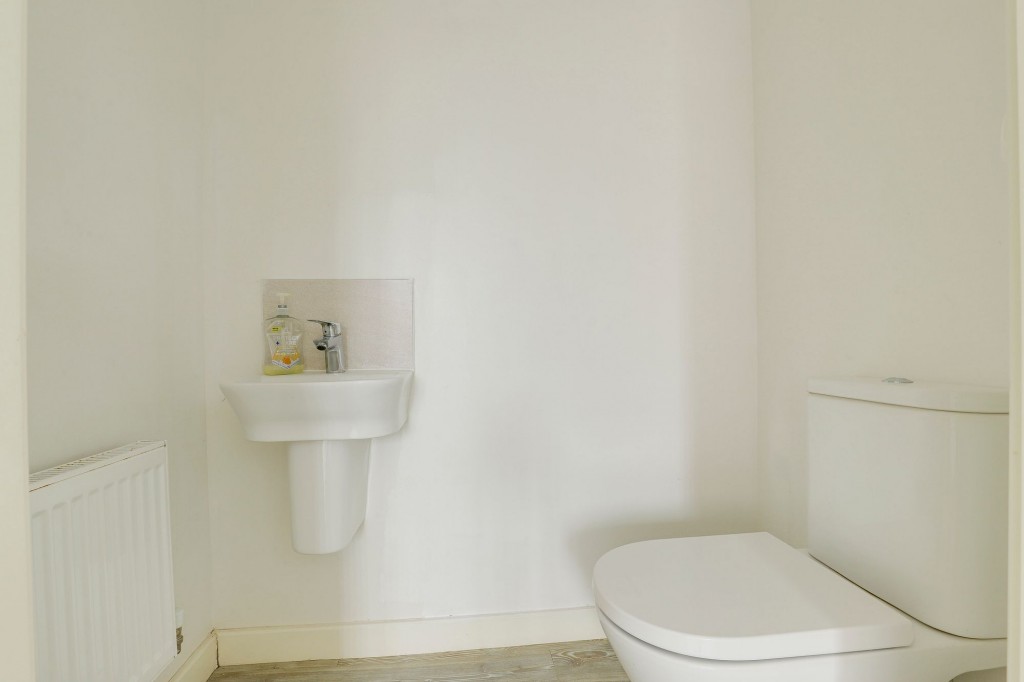 Charleston Gardens, Edwalton, NG12