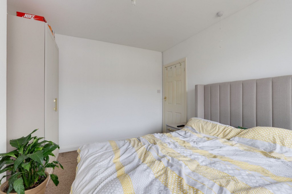 Barlock Road, Nottingham, NG6
