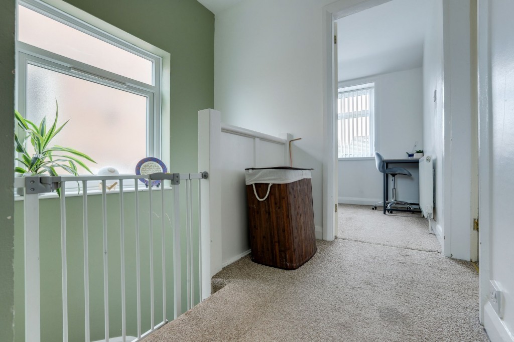 Barlock Road, Nottingham, NG6