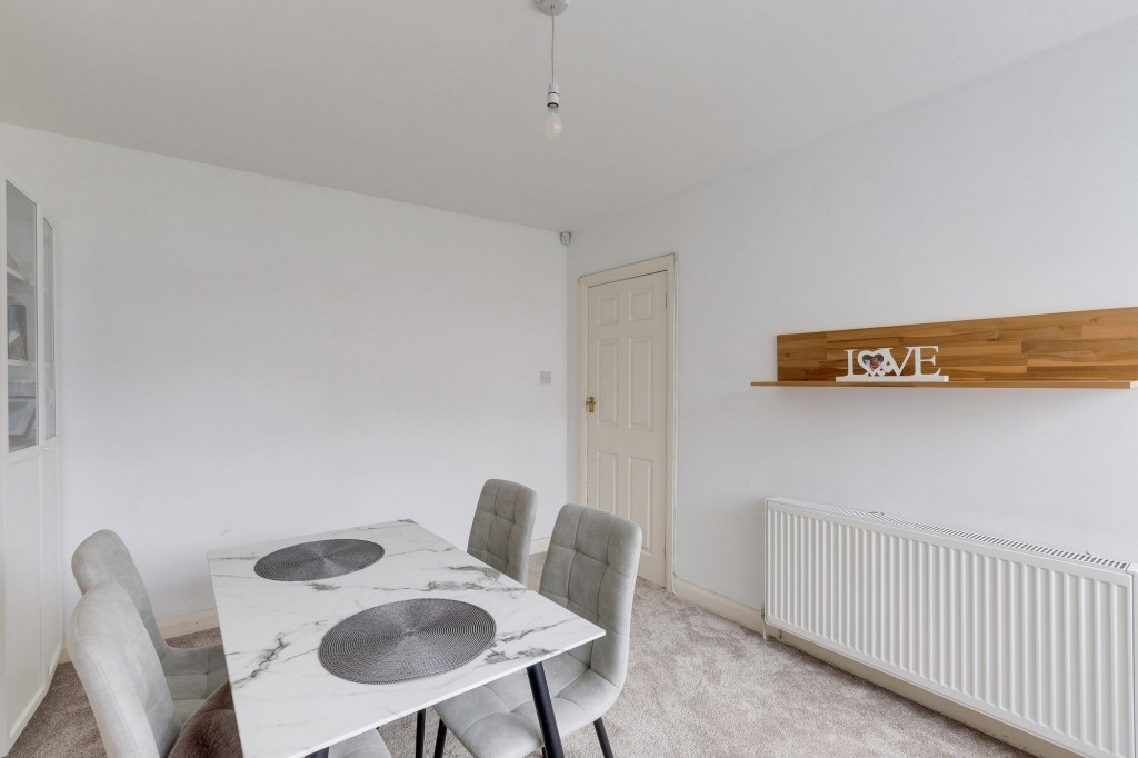 Barlock Road, Nottingham, NG6
