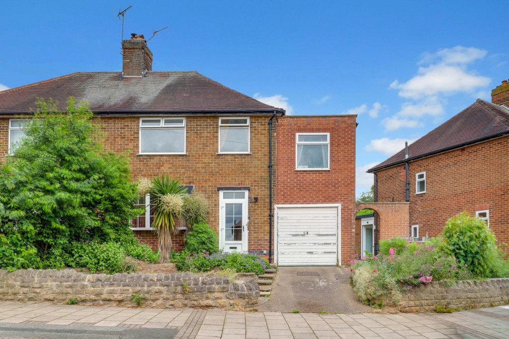 Hawthorn Crescent, Arnold, NG5
