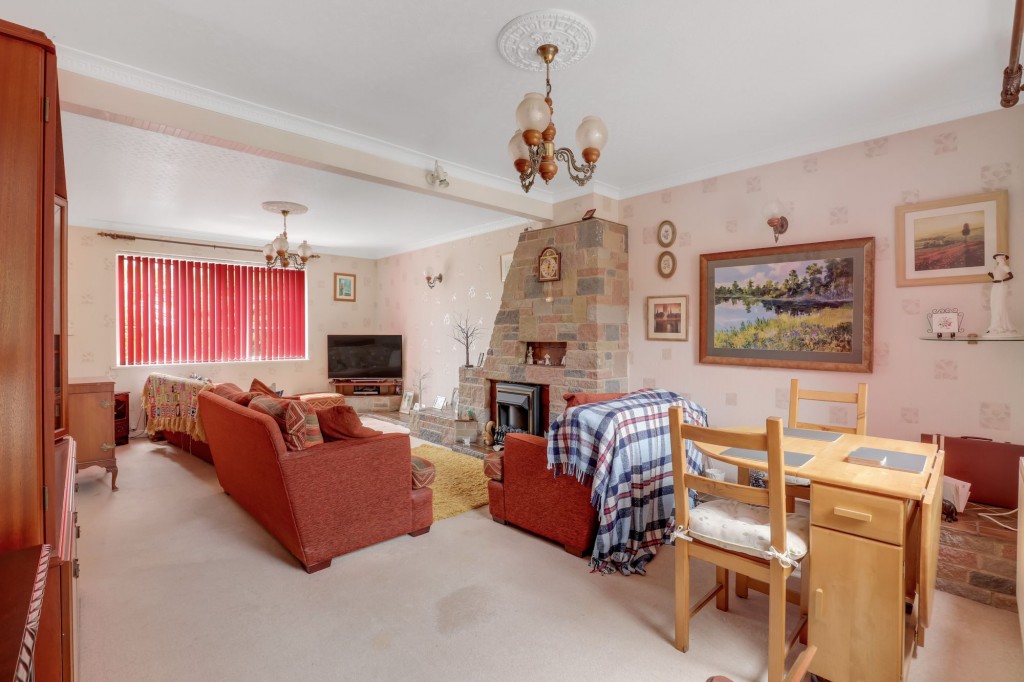 Hawthorn Crescent, Arnold, NG5