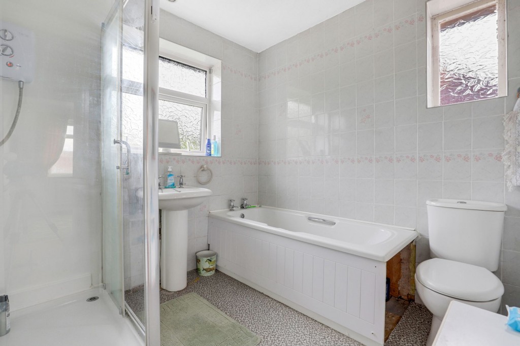 Hawthorn Crescent, Arnold, NG5