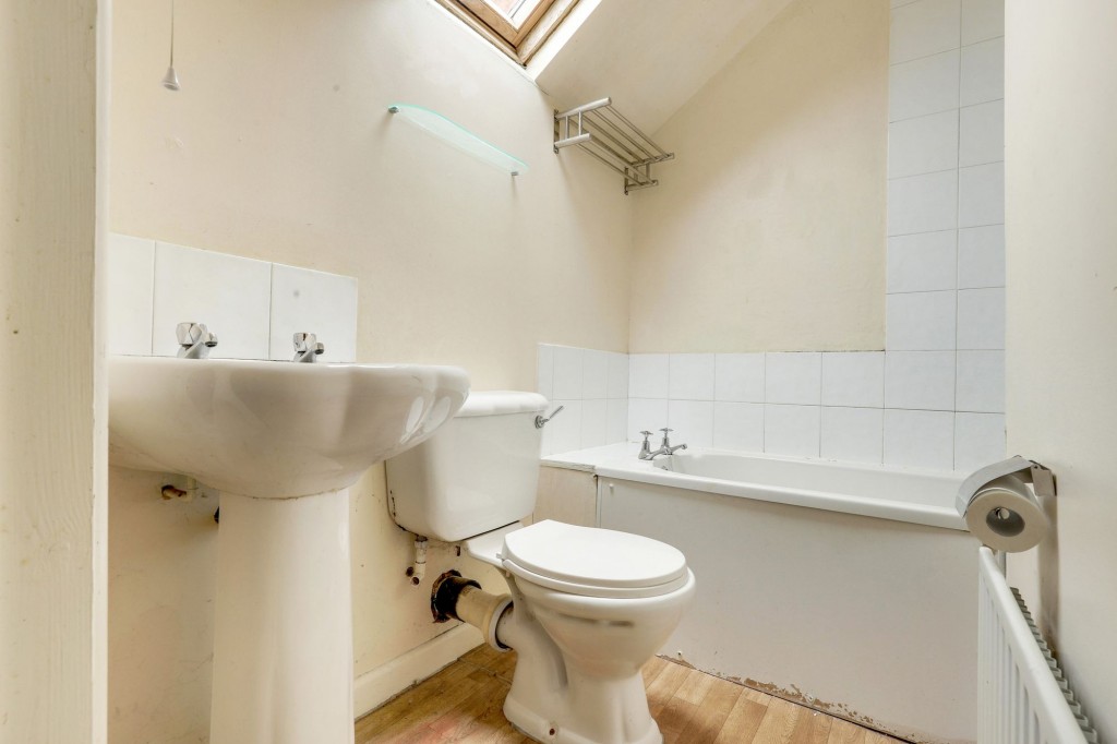 Radford Grove Lane, Nottingham, NG7