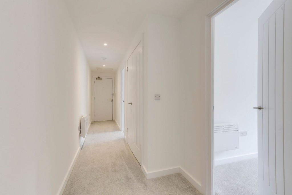 Flat 203, 15, Mansfield Street Nottingham NG5 4QD
