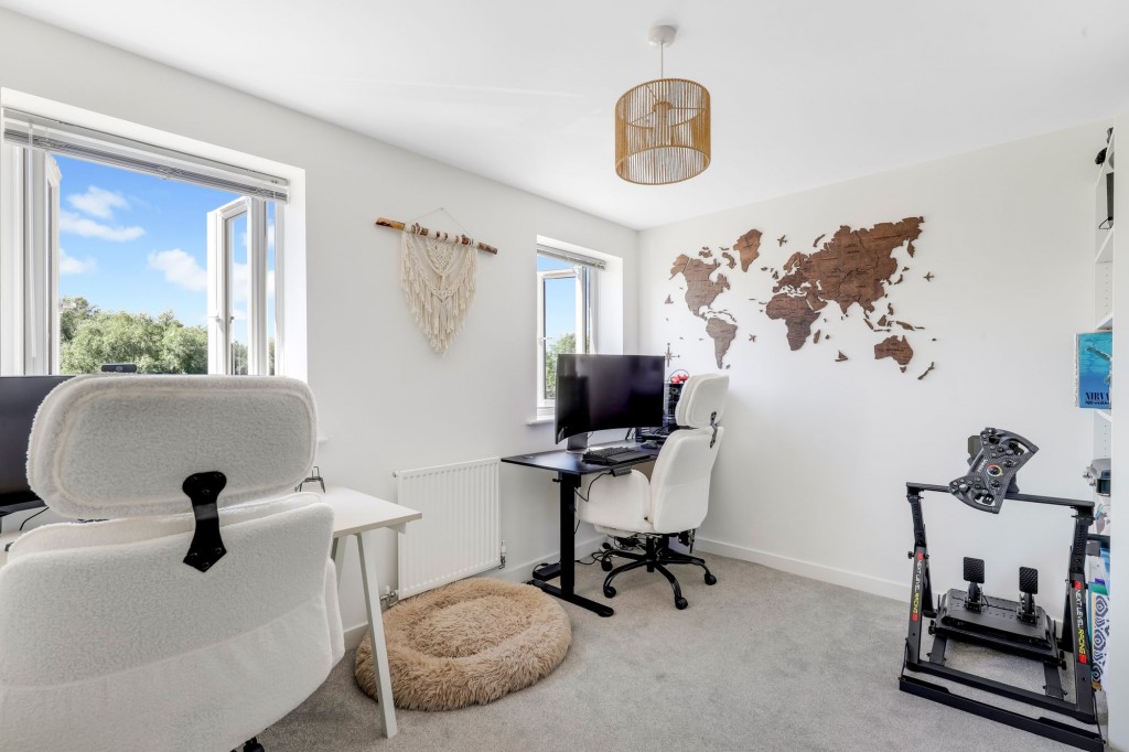 Brambling Road, Stoke Bardolph, NG14
