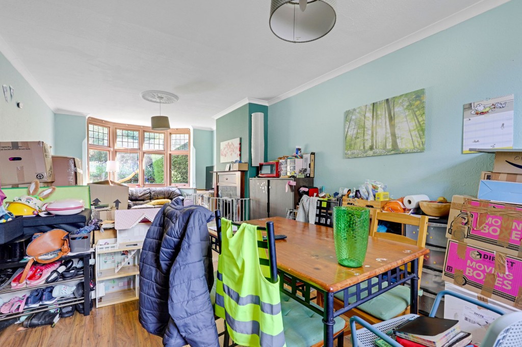 Devonshire Crescent, Nottingham, NG5