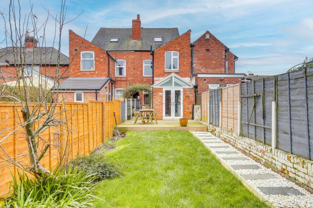 Lingford Street, Hucknall, NG15