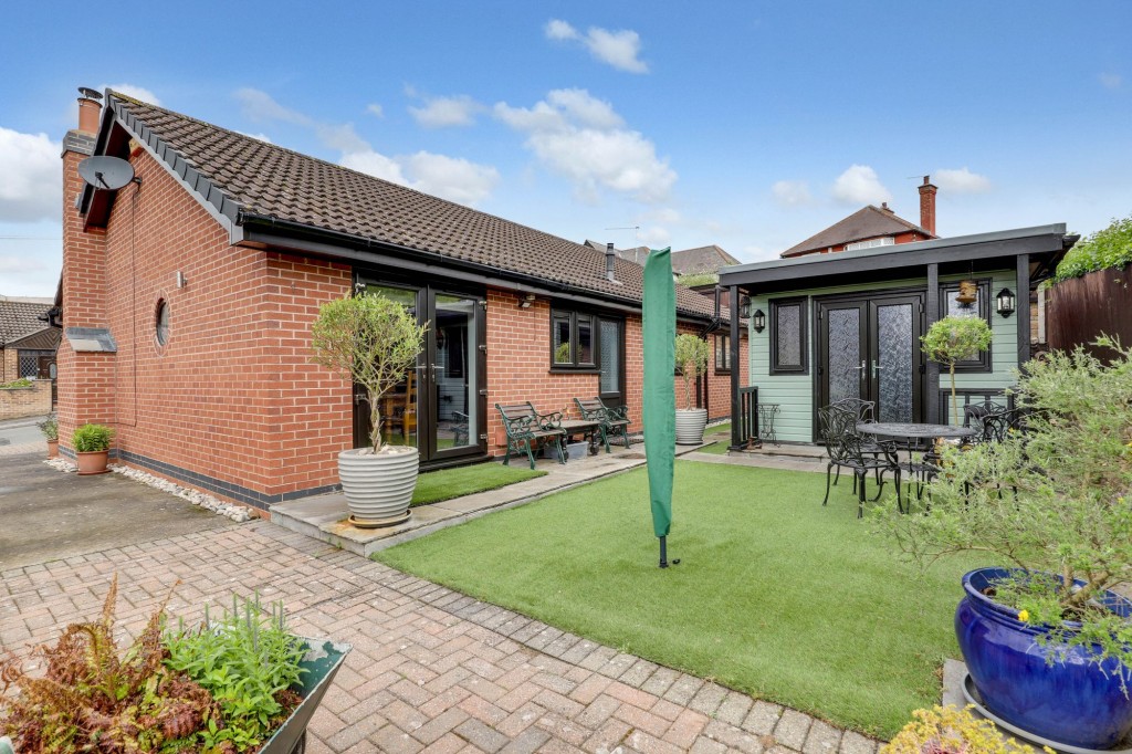 Park Road, Woodthorpe, NG5