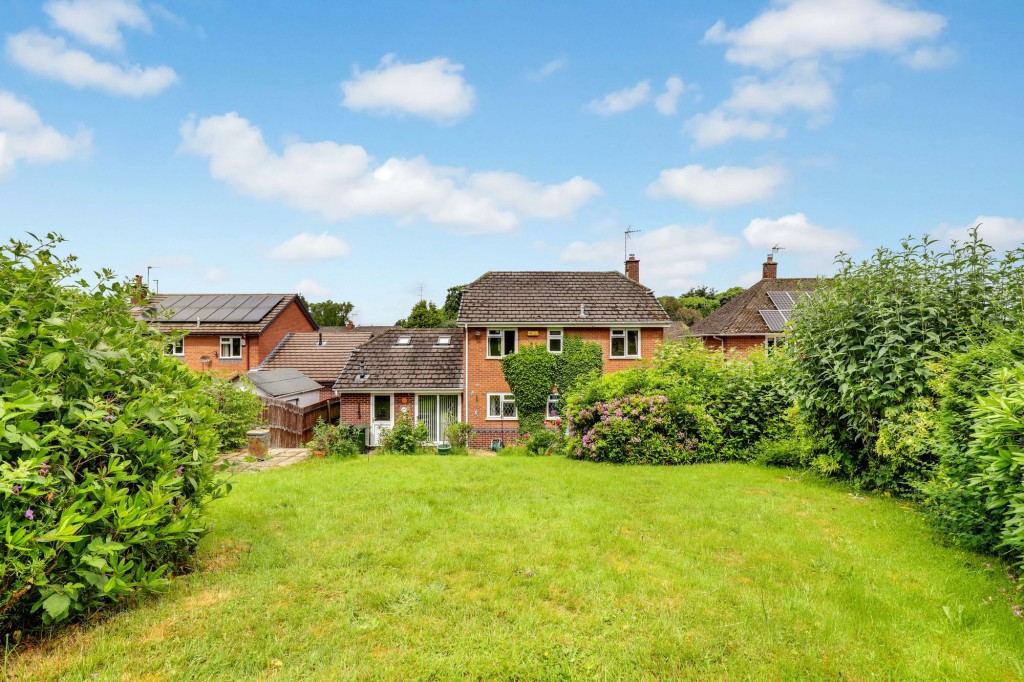 Pavilion Road, Arnold, NG5