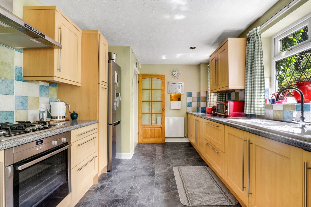 Pavilion Road, Arnold, NG5