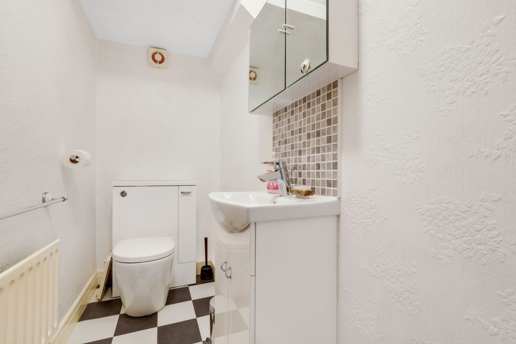 Pavilion Road, Arnold, NG5