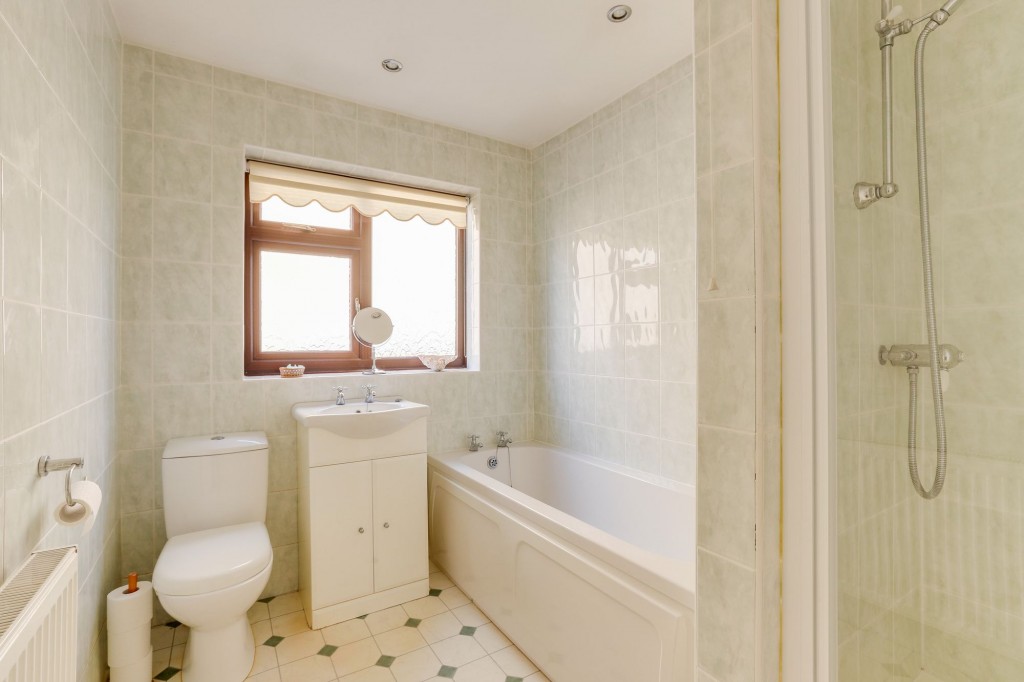 Walesby Crescent, Nottingham, NG8