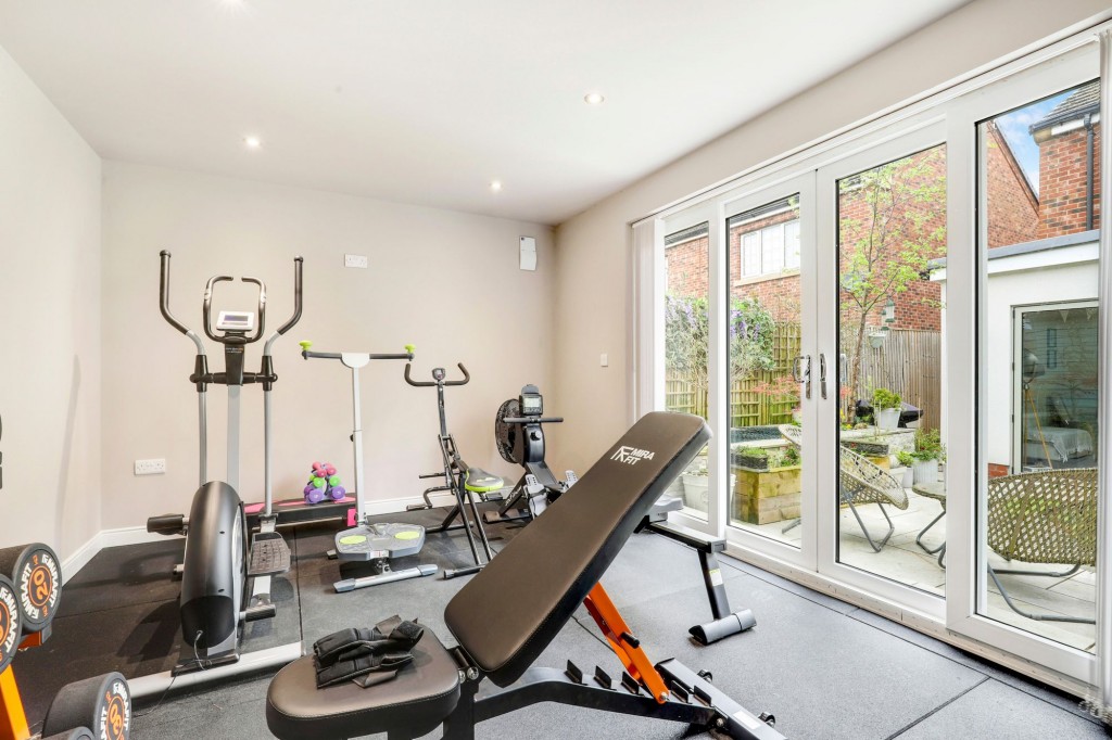 Orchard Street, Mansfield, NG19