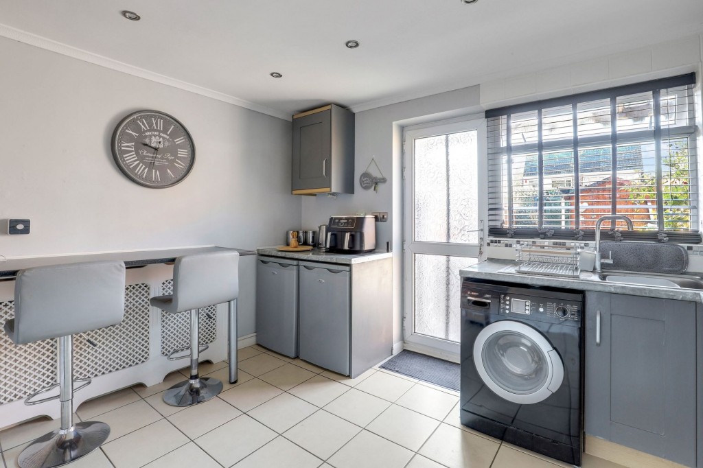 Neston Drive, Nottingham, NG6