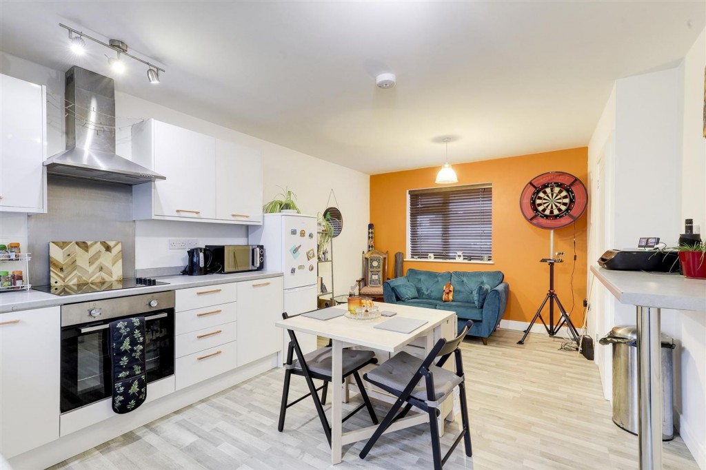 Querneby Avenue, Nottingham, NG3