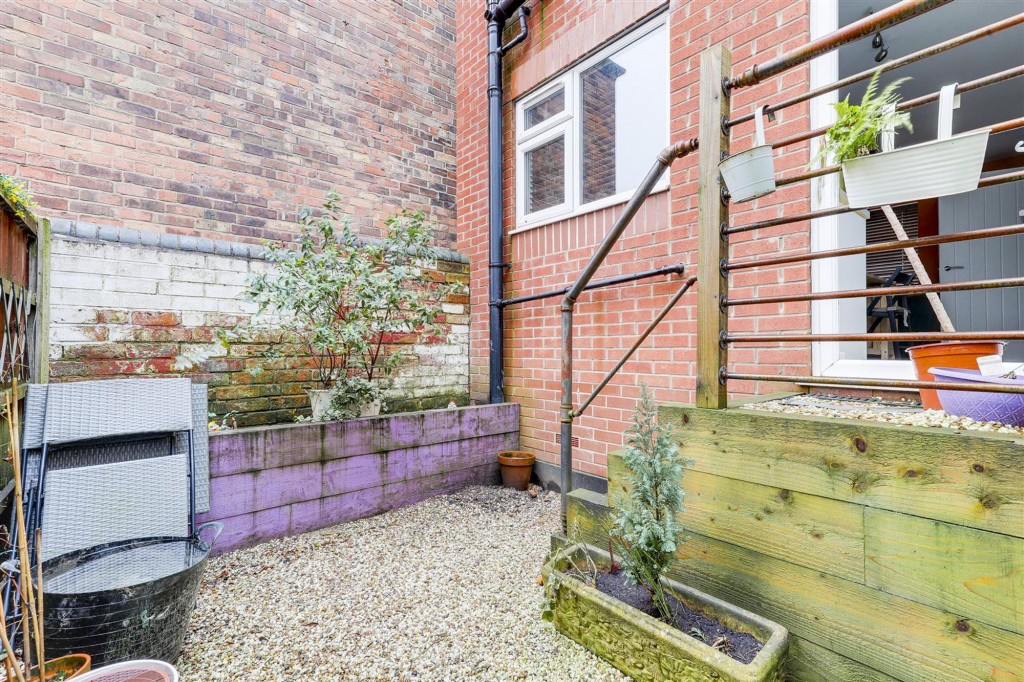 Querneby Avenue, Nottingham, NG3