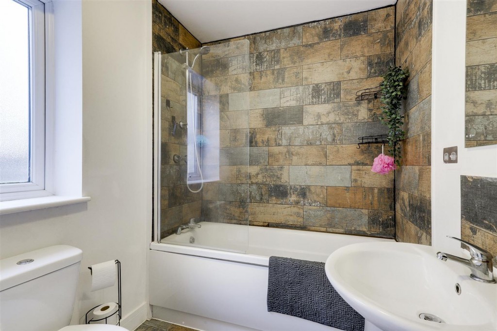 Querneby Avenue, Nottingham, NG3