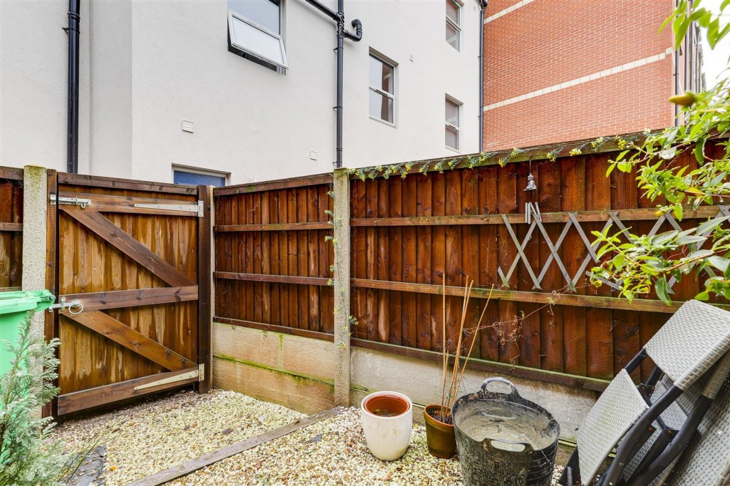 Querneby Avenue, Nottingham, NG3