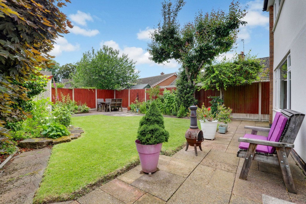 Springwood Gardens, Woodthorpe, NG5