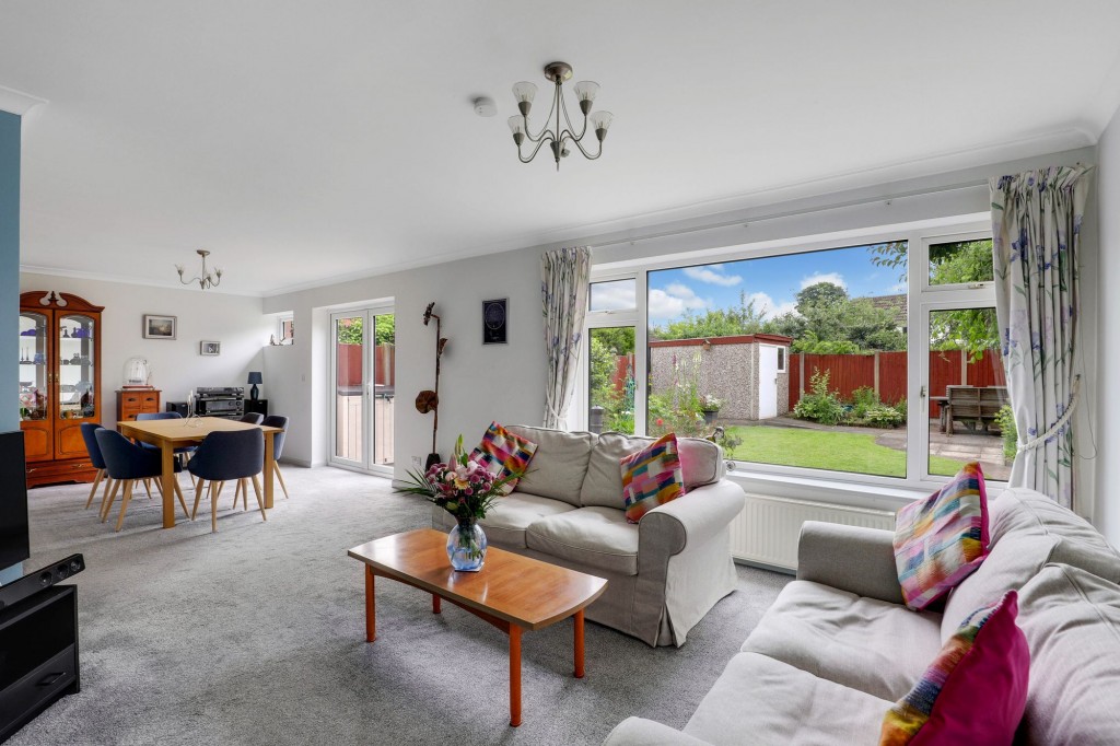 Springwood Gardens, Woodthorpe, NG5