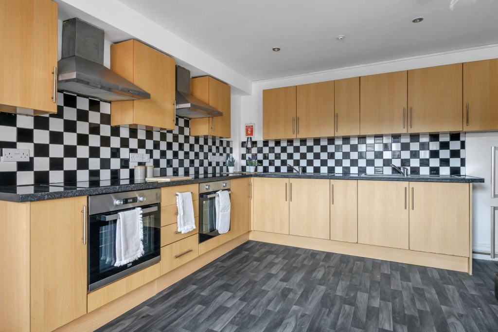 Kanman Court, Raleigh Street, NG7