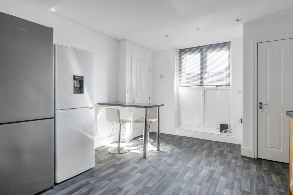 Kanman Court, Raleigh Street, NG7