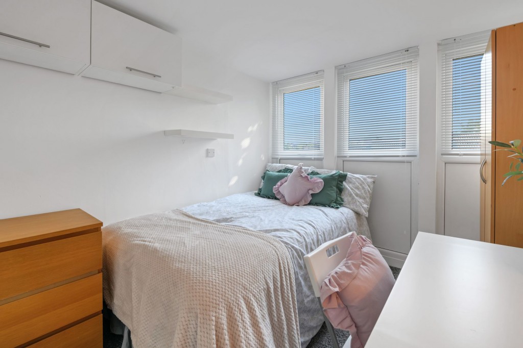 Kanman Court, Raleigh Street, NG7