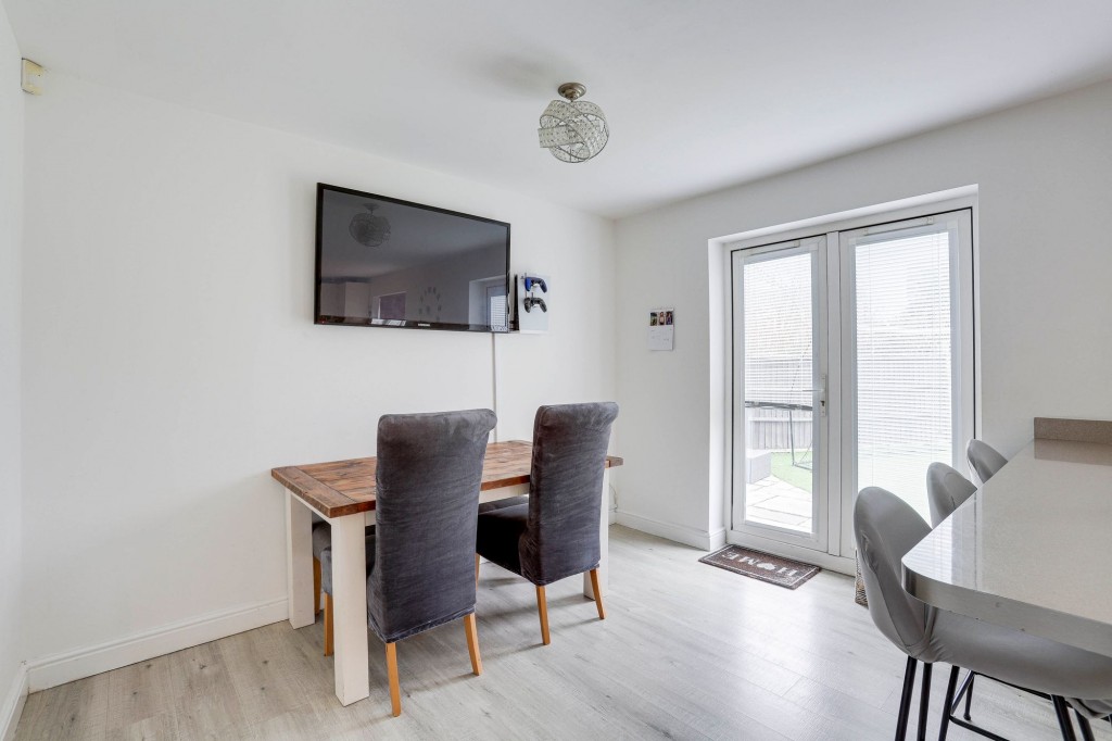 Swiney Way, Beeston, NG9