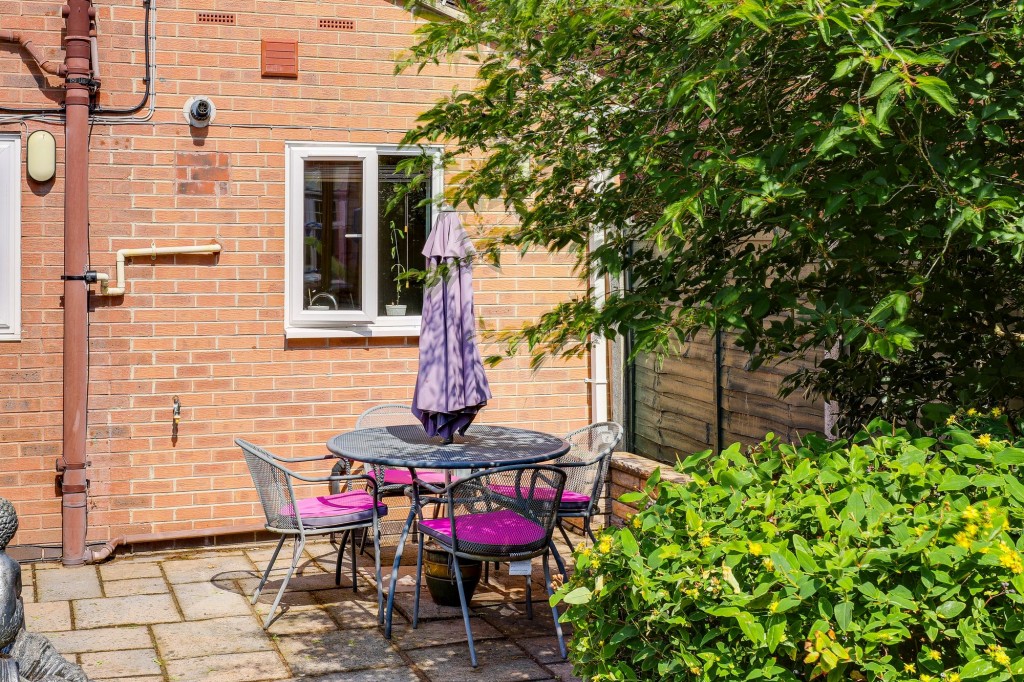 Tree View Close, Arnold, NG5