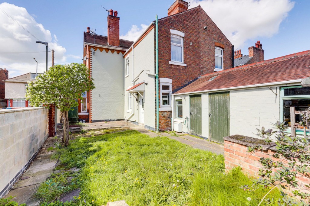 College Street, Long Eaton, NG10