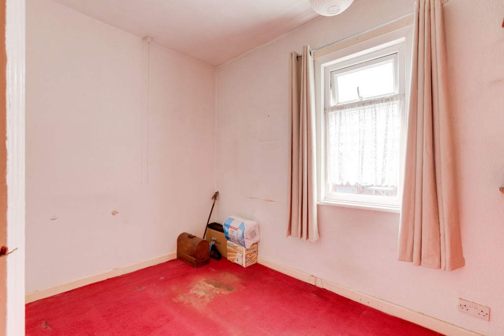College Street, Long Eaton, NG10