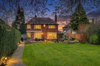 Sutton Passeys Crescent, Nottingham, NG8