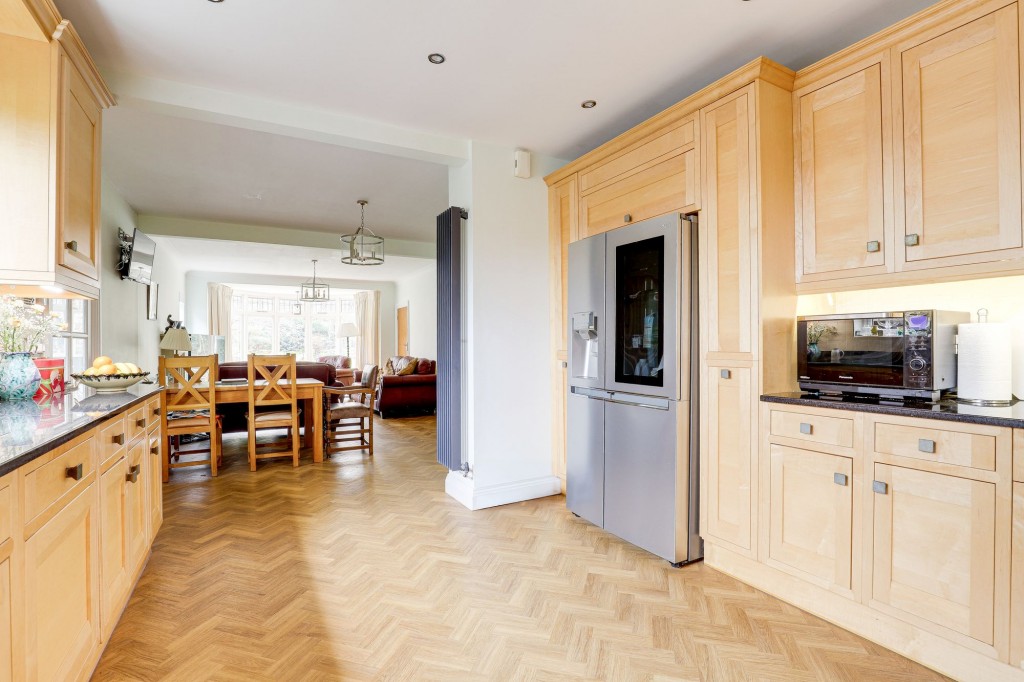 Sutton Passeys Crescent, Nottingham, NG8