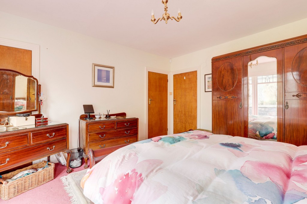 Sutton Passeys Crescent, Nottingham, NG8