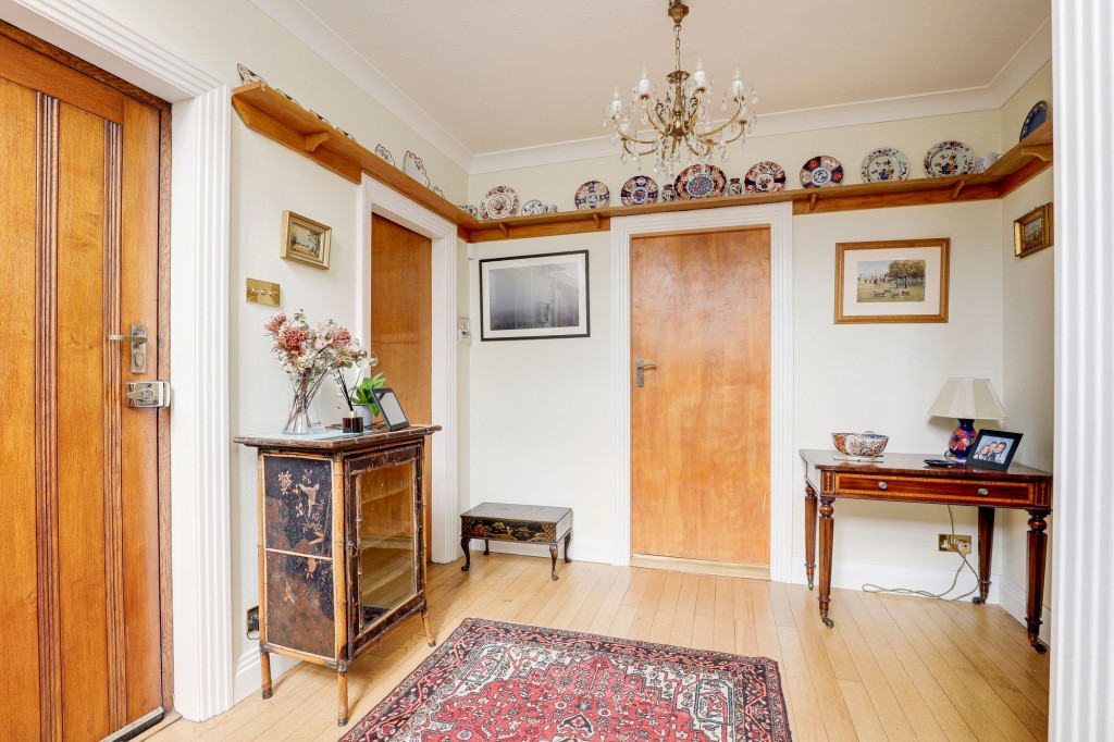 Sutton Passeys Crescent, Nottingham, NG8