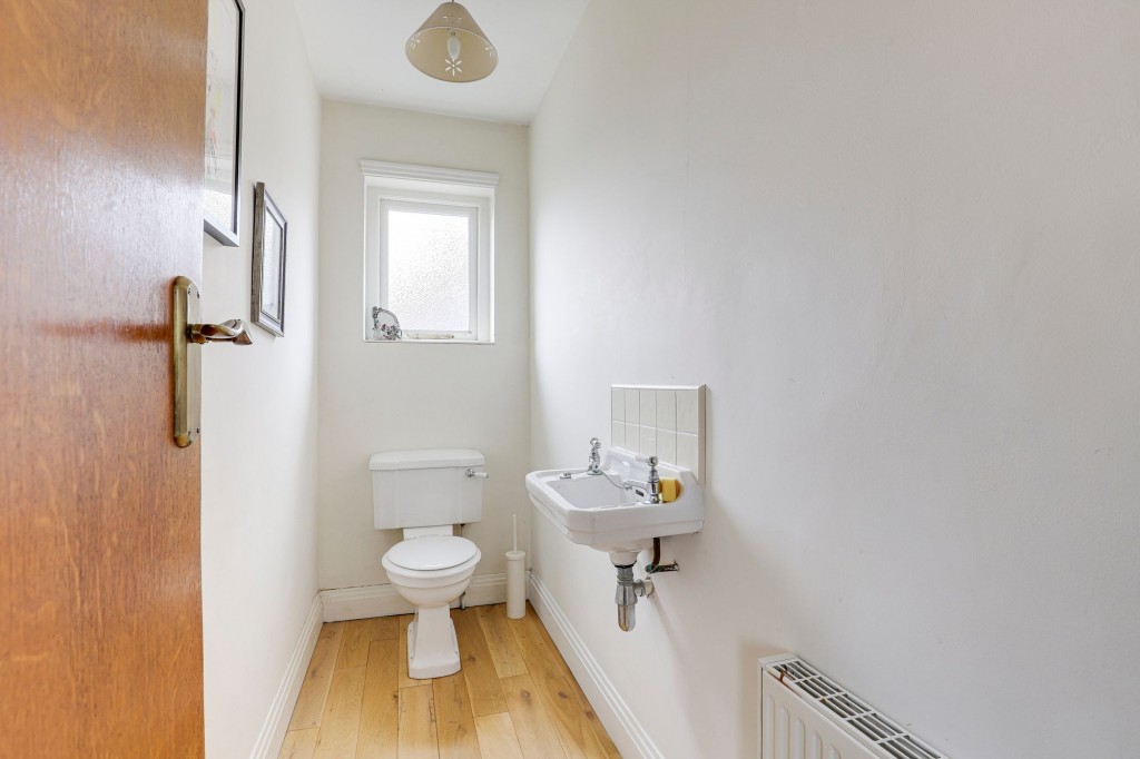 Sutton Passeys Crescent, Nottingham, NG8