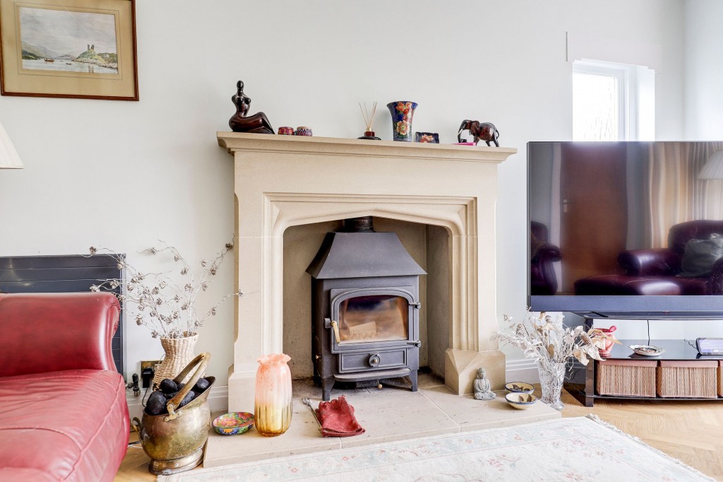 Sutton Passeys Crescent, Nottingham, NG8