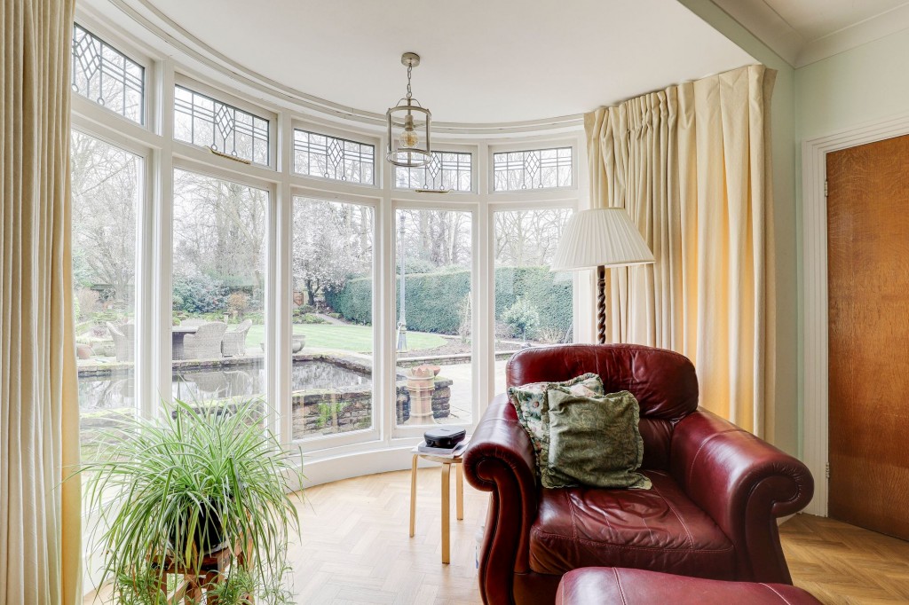 Sutton Passeys Crescent, Nottingham, NG8