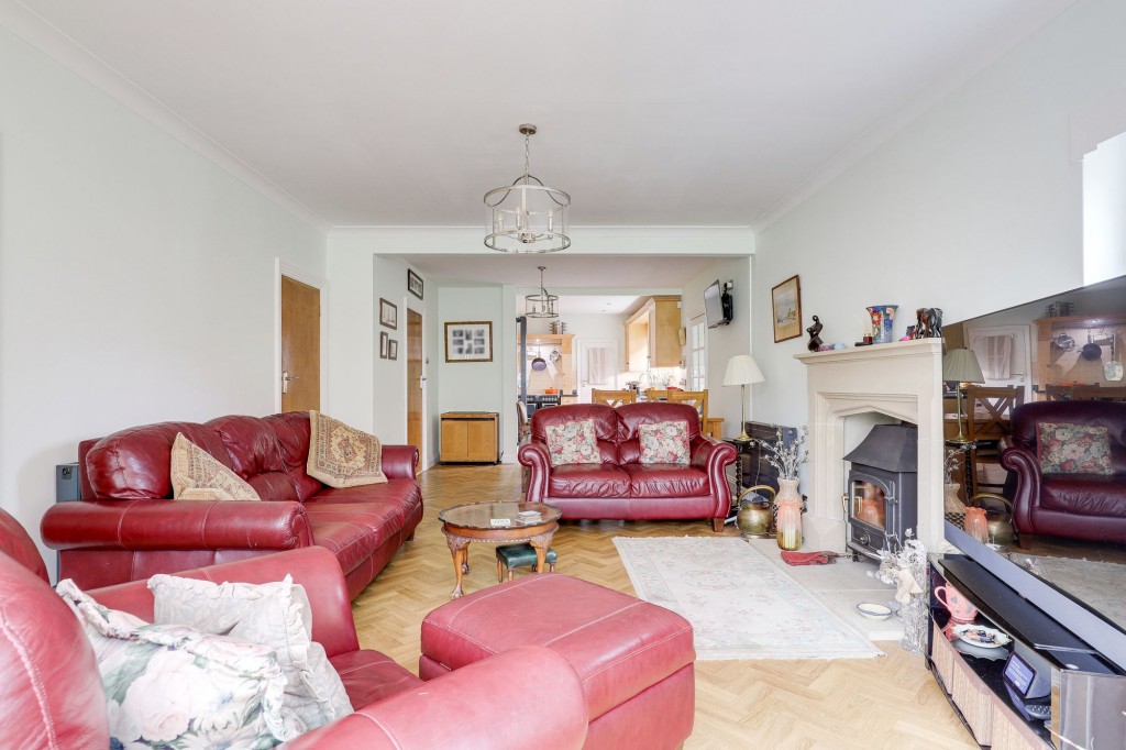 Sutton Passeys Crescent, Nottingham, NG8