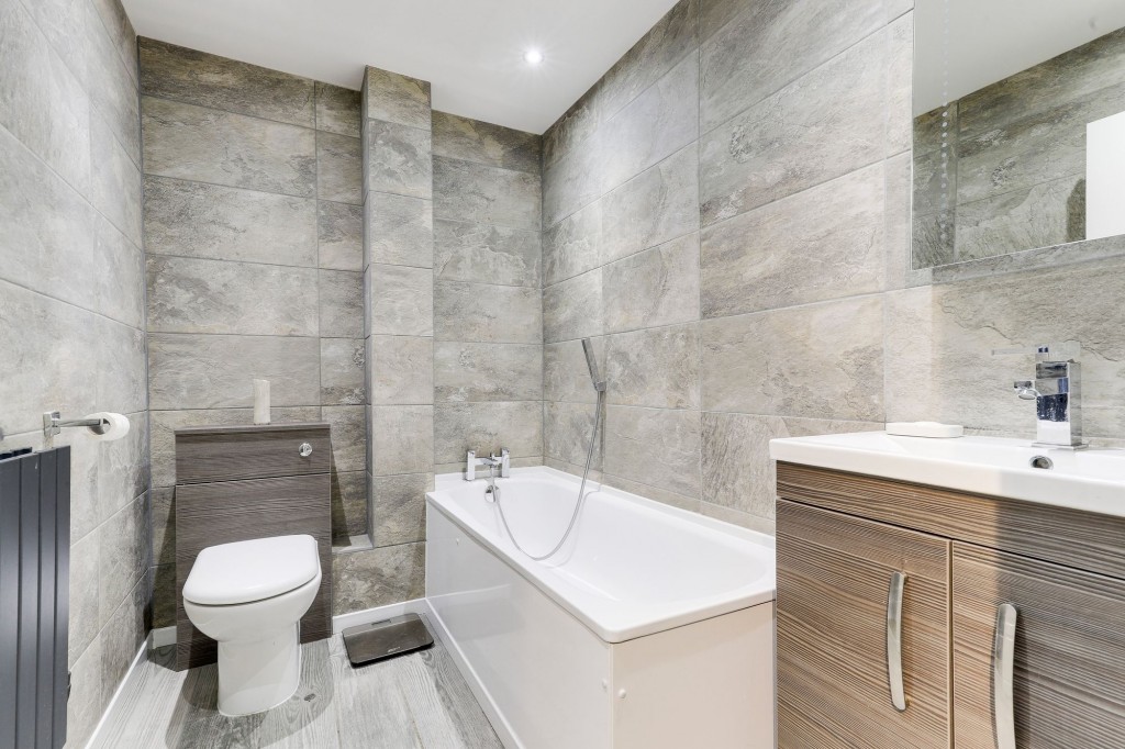 Kelham Drive, Nottingham, NG5