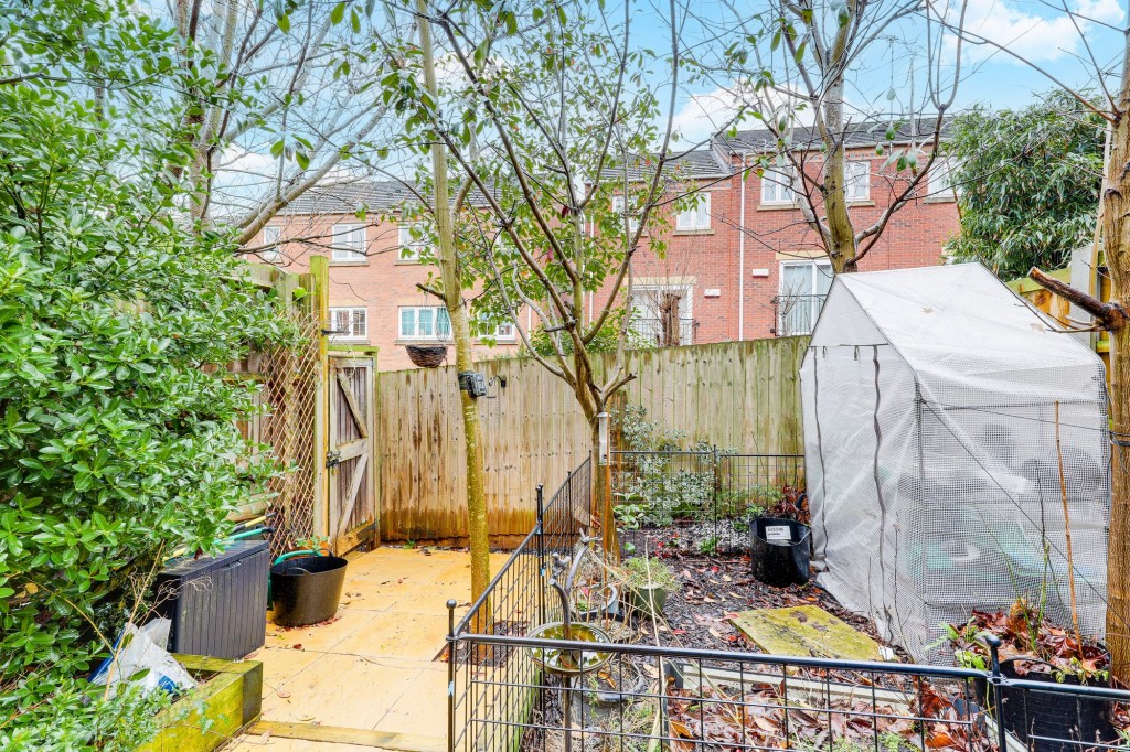 Kelham Drive, Nottingham, NG5