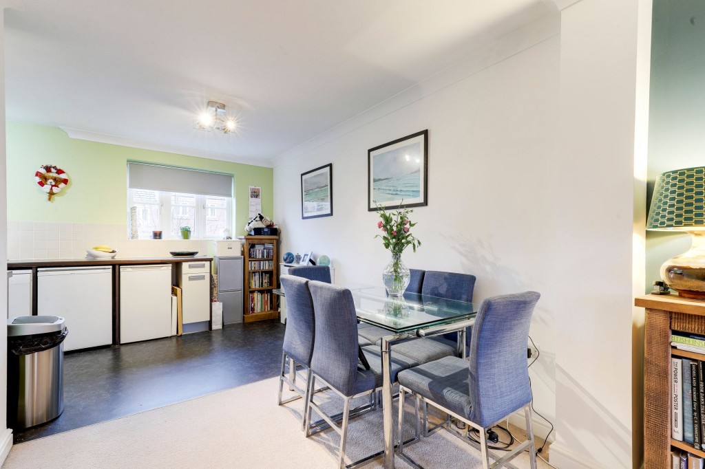 Kelham Drive, Nottingham, NG5