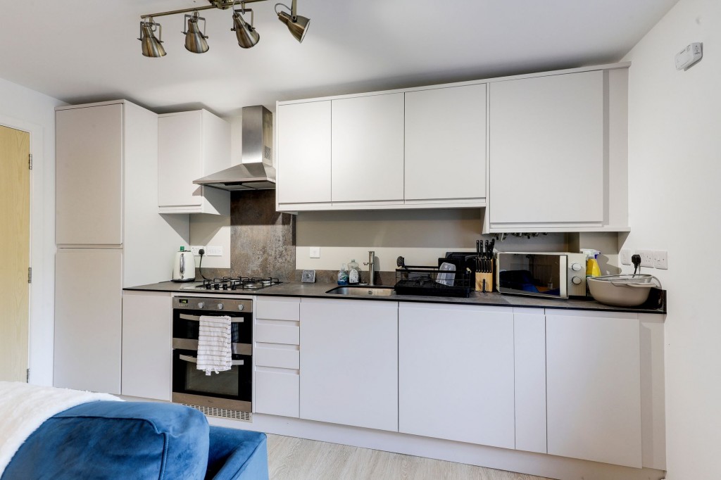 Wakefield Close, Nottingham, NG11