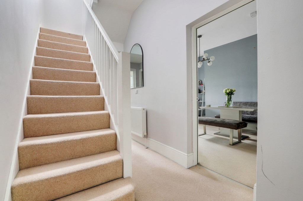 Mansfield Road, Nottingham, NG1