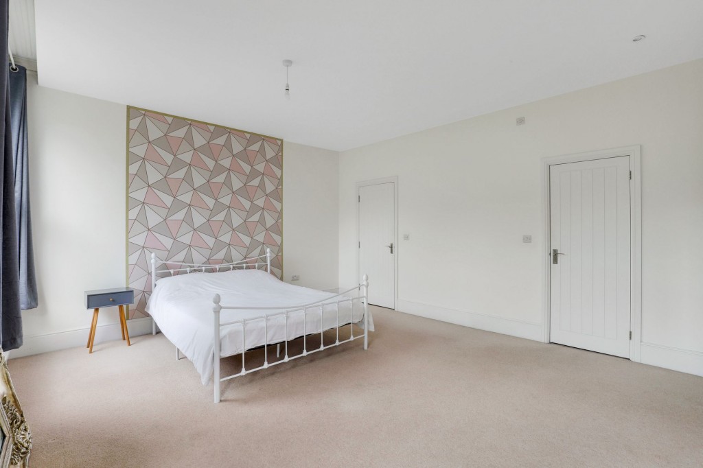 Mansfield Road, Nottingham, NG1