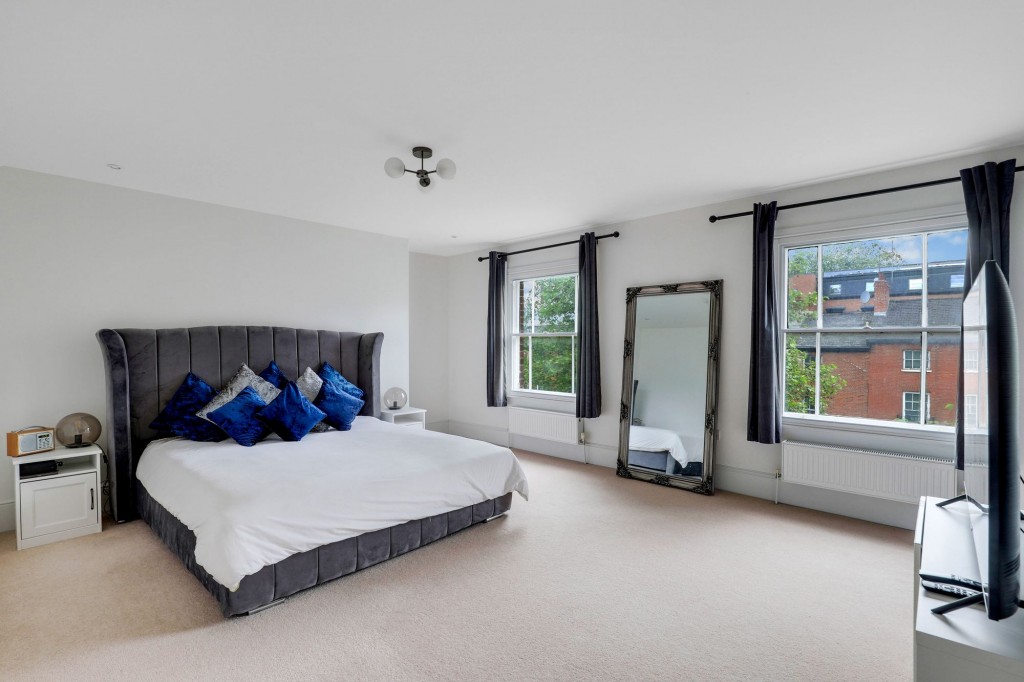 Mansfield Road, Nottingham, NG1