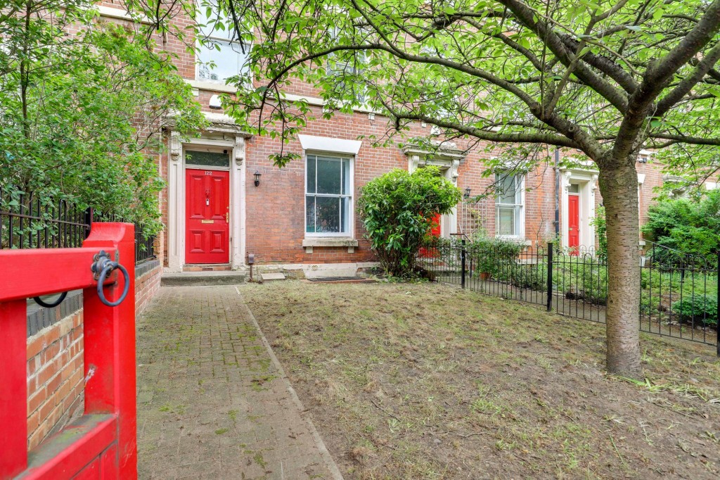 Mansfield Road, Nottingham, NG1