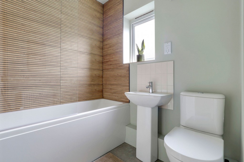 Whitegate Vale, Nottingham, NG11